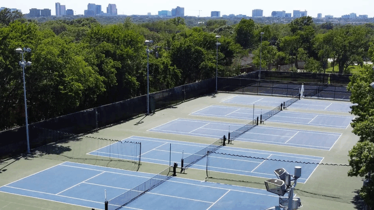 10 Best Tennis Courts in Dallas