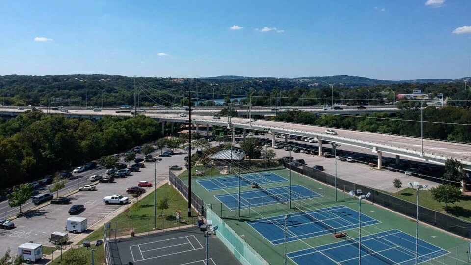 Austin High Tennis Center