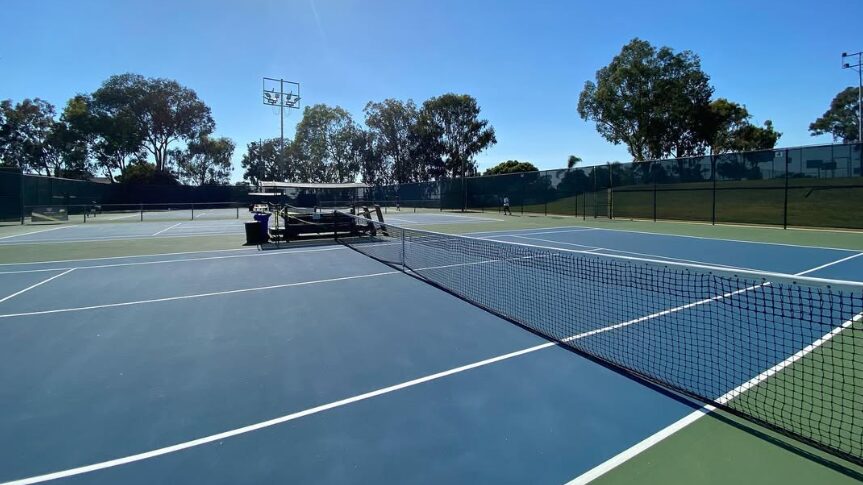 mountain view sports & racquet club tennis courts