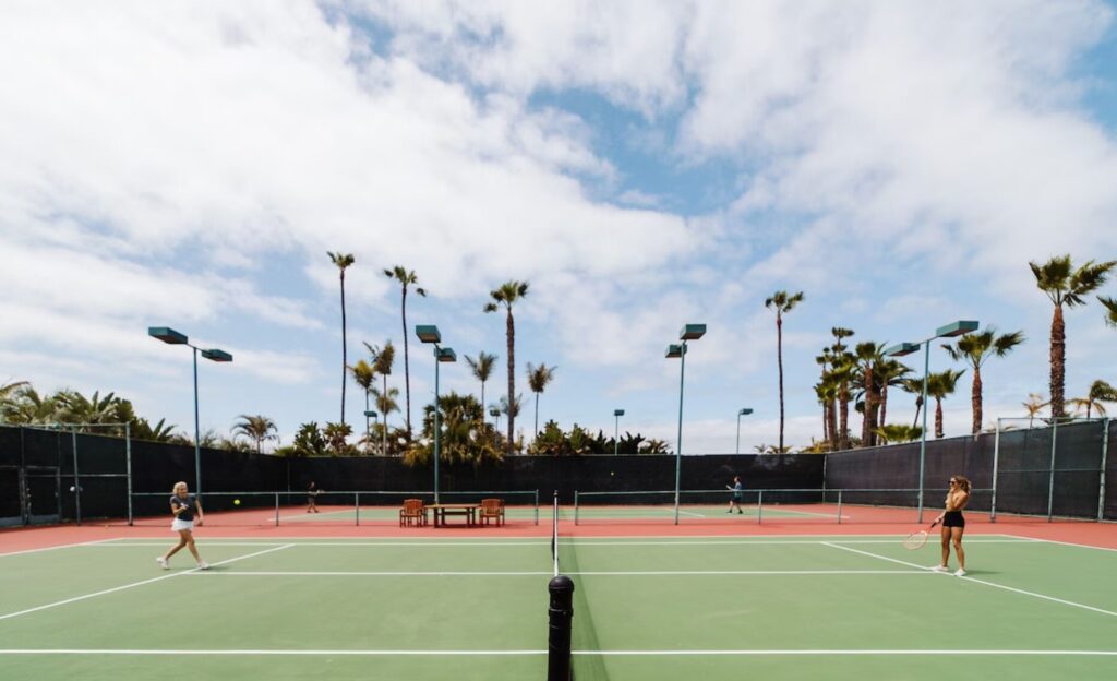 Bahia resort hotel tennis court