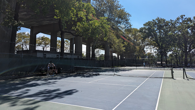 astoria park tennis courts