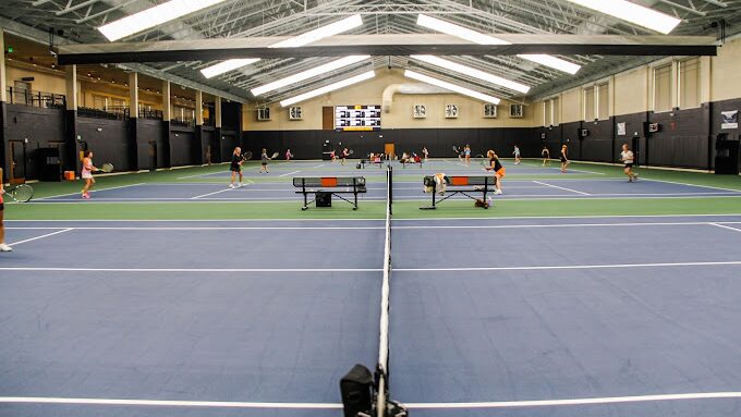 8 Best Indoor Tennis Courts in Nashville