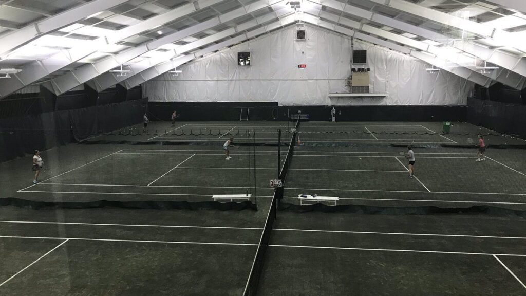 belmont hill club indoor courts
