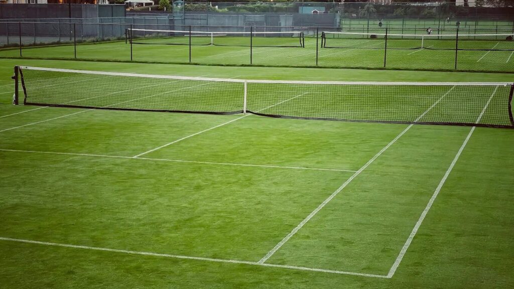 longwood cricket club courts