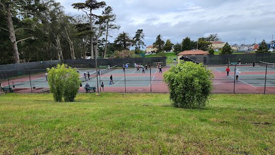 parkside square tennis courts