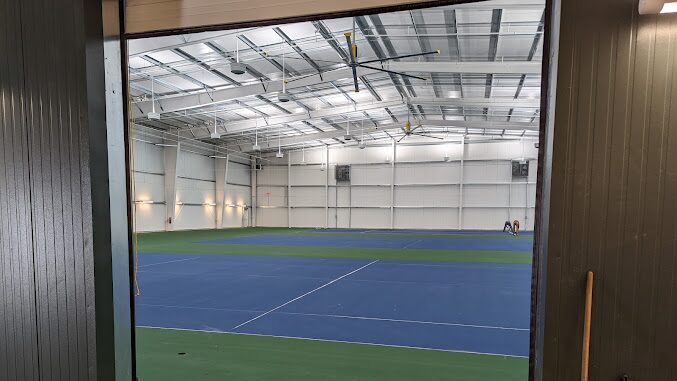 sequoia swim & tennis Club indoor tennis courts