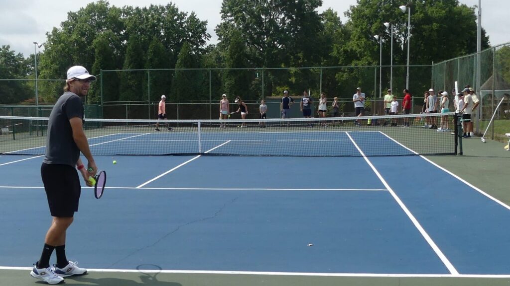 langford farms club tennis court