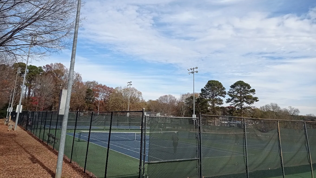 veterans park tennis courts