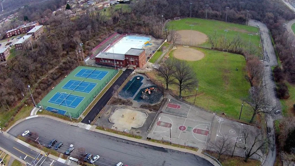 moore park tennis courts