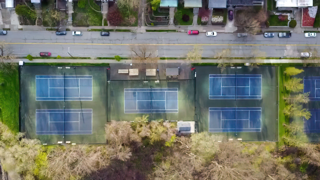 highland park tennis club courts